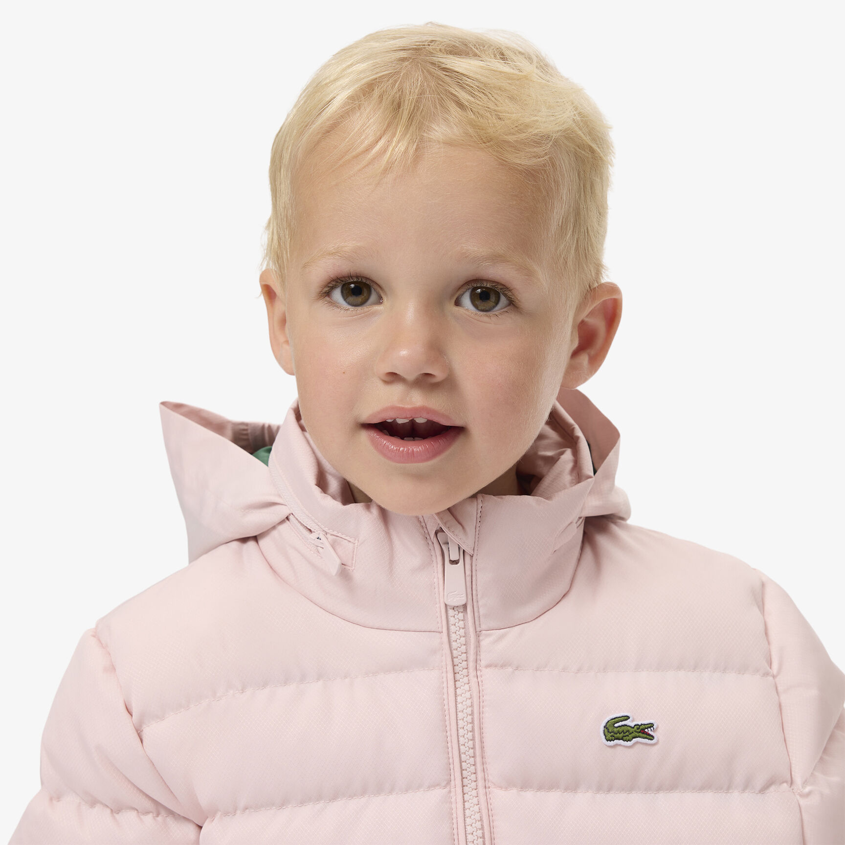 هودي منتفخ من التفتا بنمط ألماسي مع قبعة هودي منتفخ من التفتا بنمط ألماسي مع قبعة