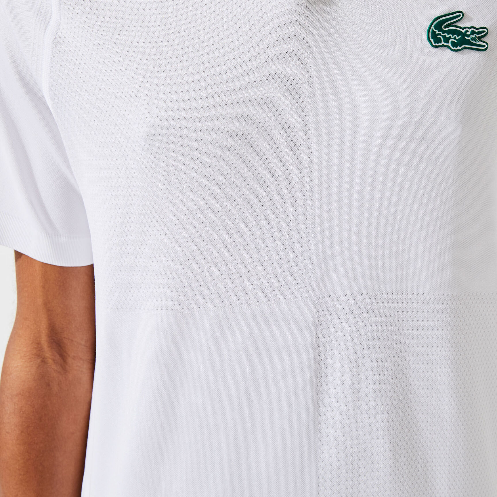 Men’s Lacoste SPORT Breathable Seamless Regular Fit Polo Men’s Lacoste SPORT Breathable Seamless Regular Fit Polo