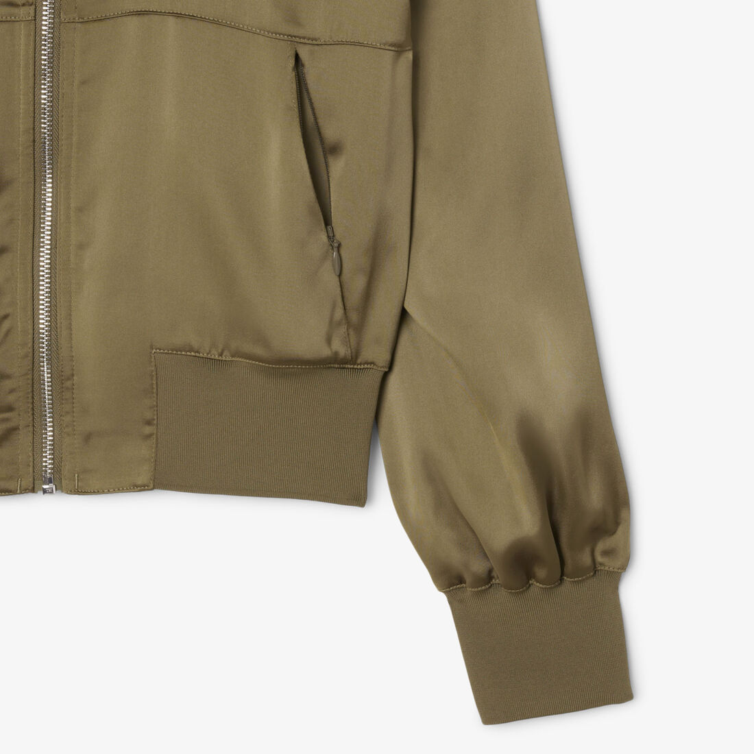 جاكيت بومبر ساتان مطرز كبير الحجم جاكيت بومبر ساتان مطرز كبير الحجم