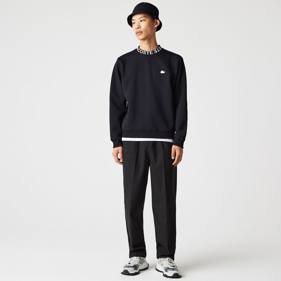 سويت شيرت رجالي Lacoste من مزيج القطن برقبة مستديرة سويت شيرت رجالي Lacoste من مزيج القطن برقبة مستديرة