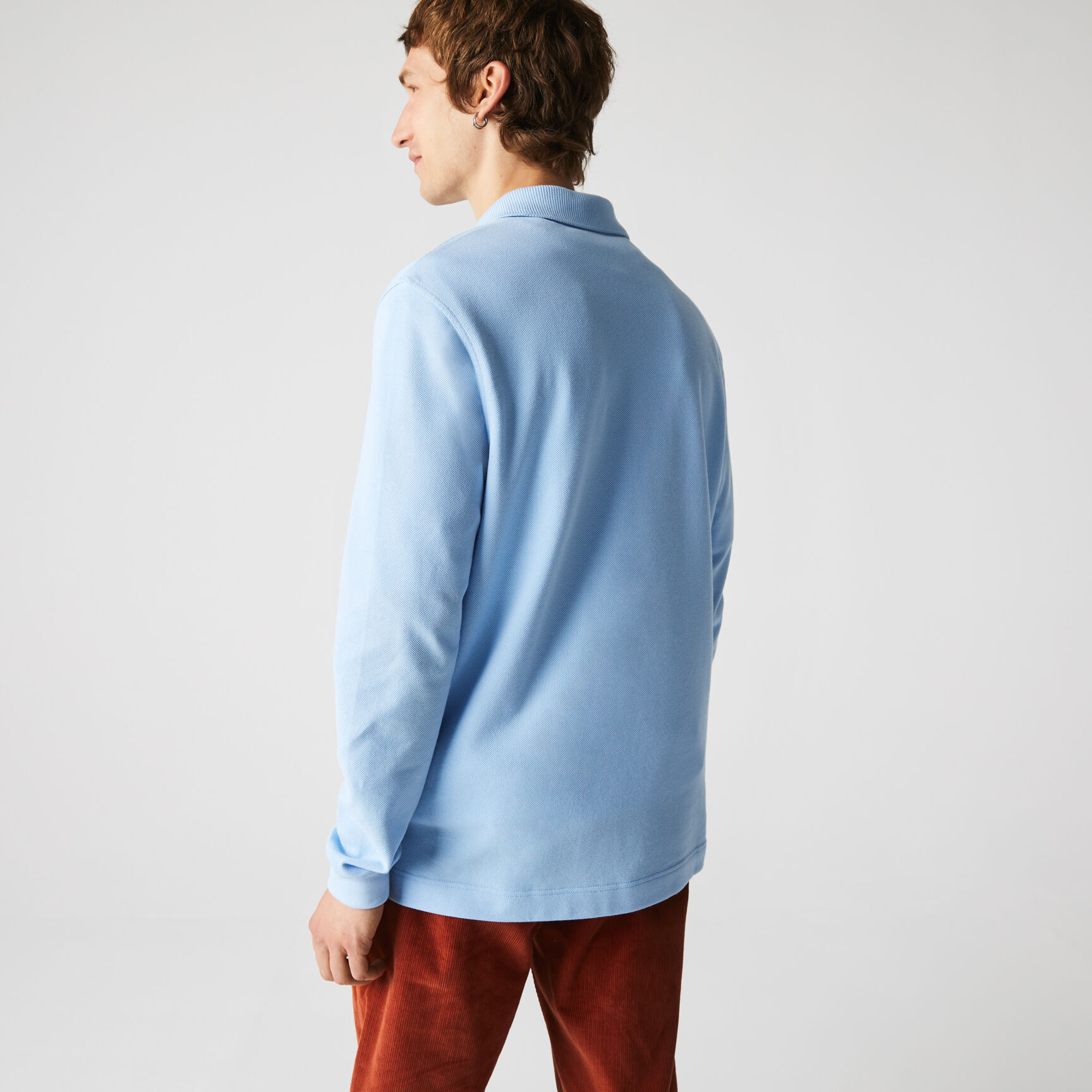 بولو Lacoste من القطن العضوي للرجال بقصة كلاسيكية