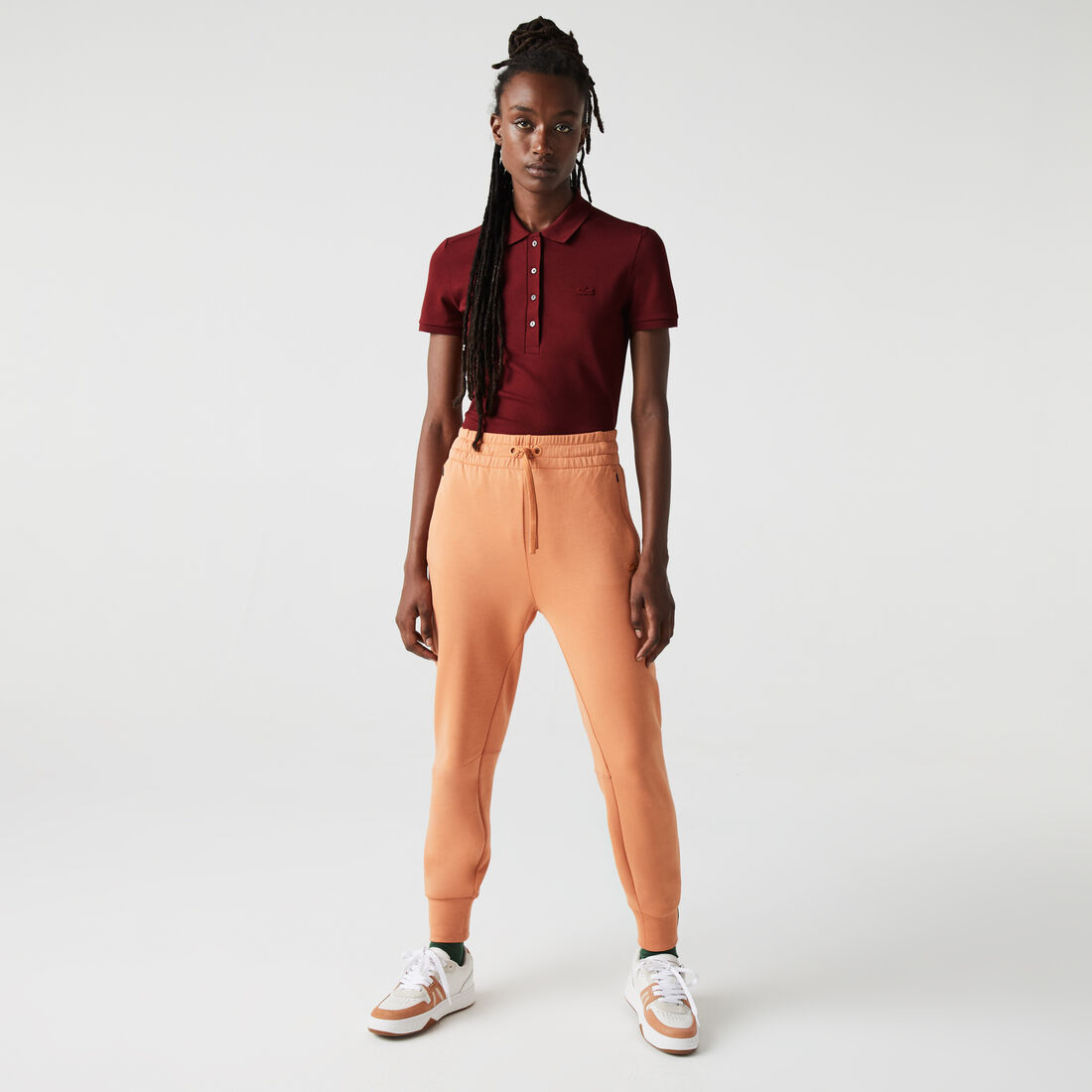 تيشيرت بولو L.12.D بقصة ضيقة من قماش بيتي بيكيه المطاطي تيشيرت بولو L.12.D بقصة ضيقة من قماش بيتي بيكيه المطاطي