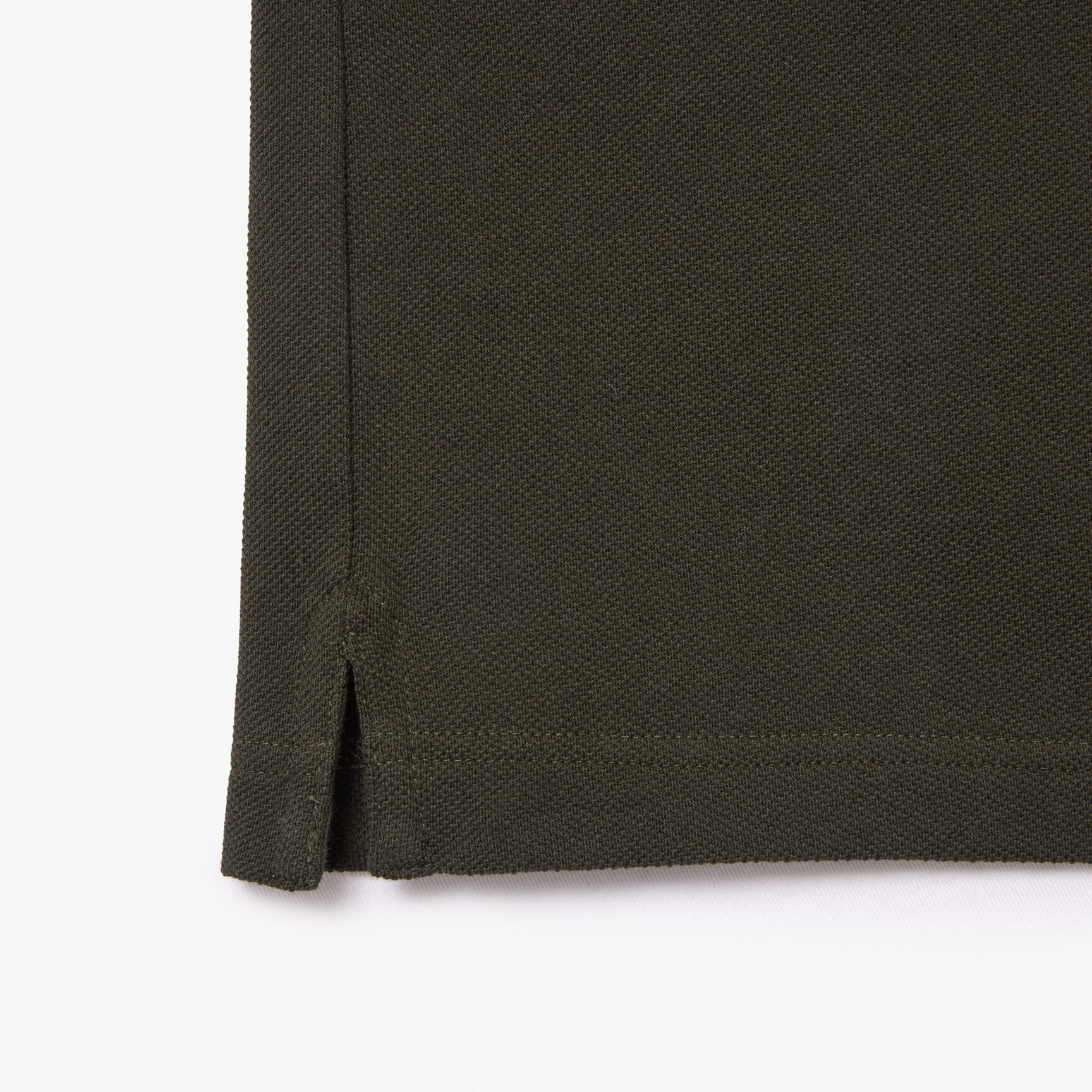 قميص بولو بيكيه بقصة ضيقة L.12.12