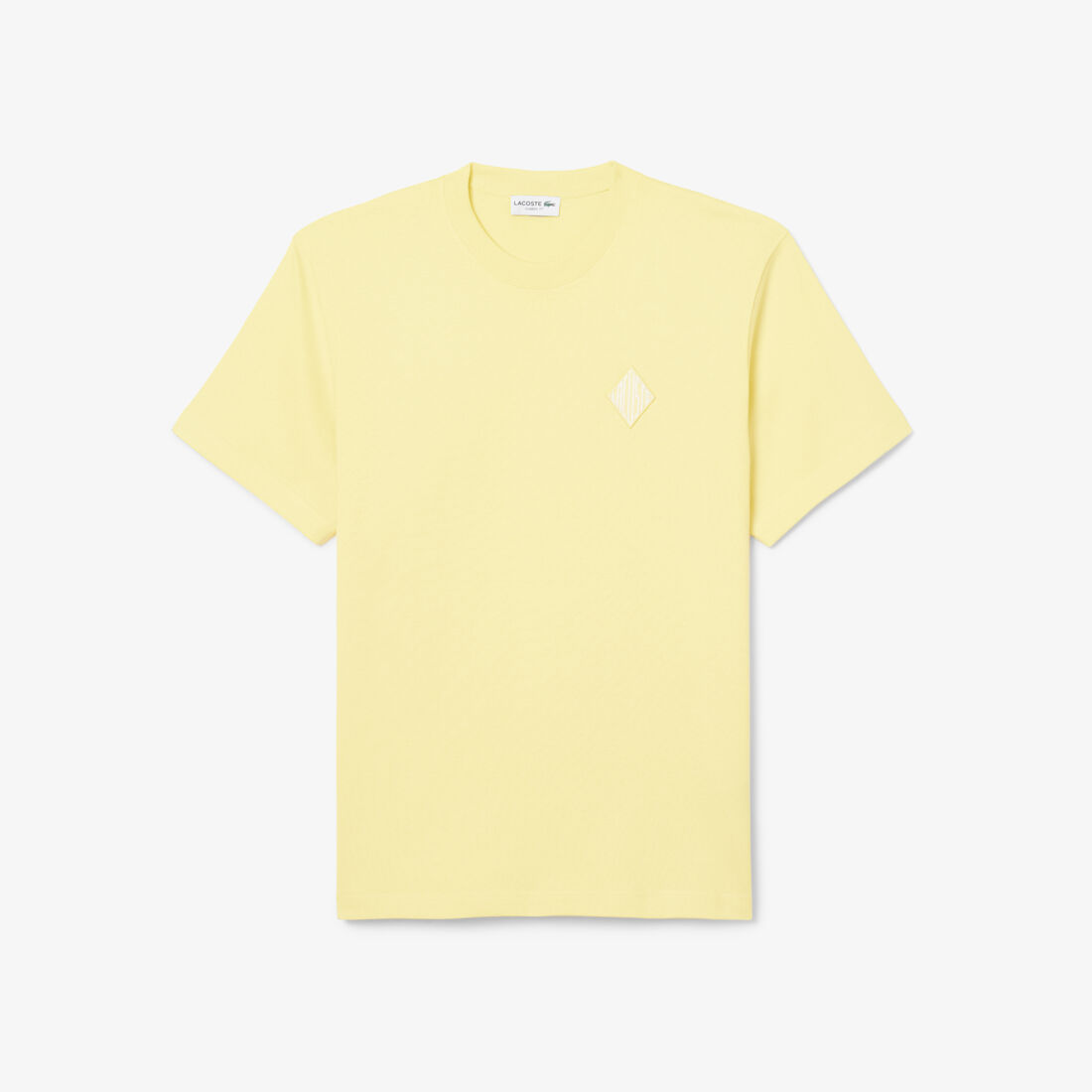 تيشيرت كلاسيكي بقصة مريحة وبشعار الماركة تيشيرت كلاسيكي بقصة مريحة وبشعار الماركة