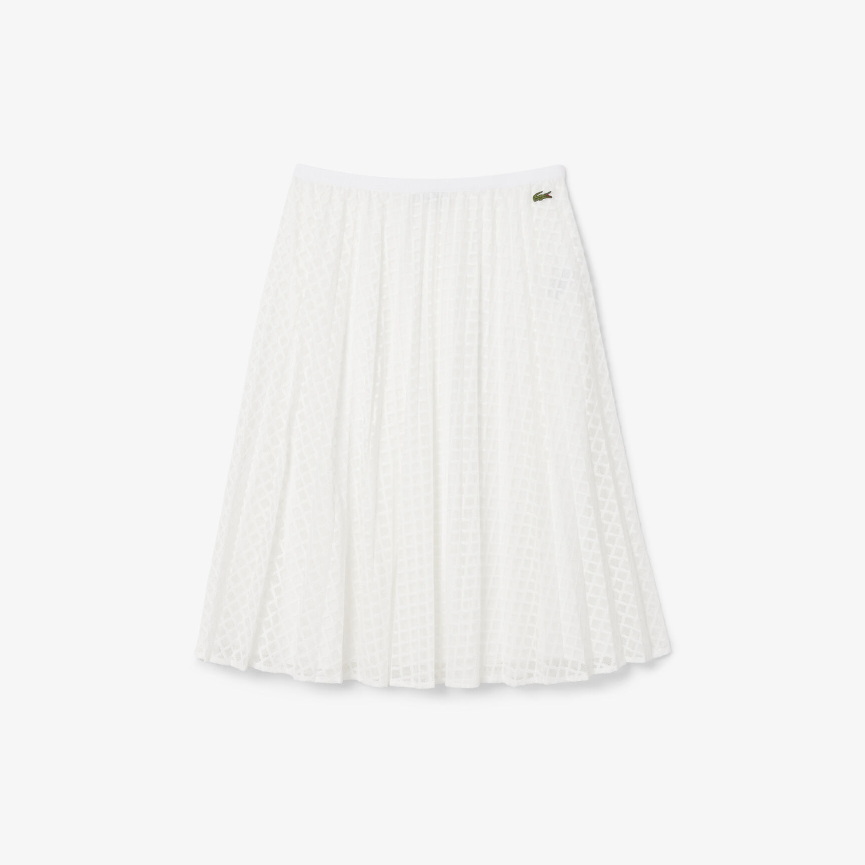 تنورة من الدانتيل مطوية