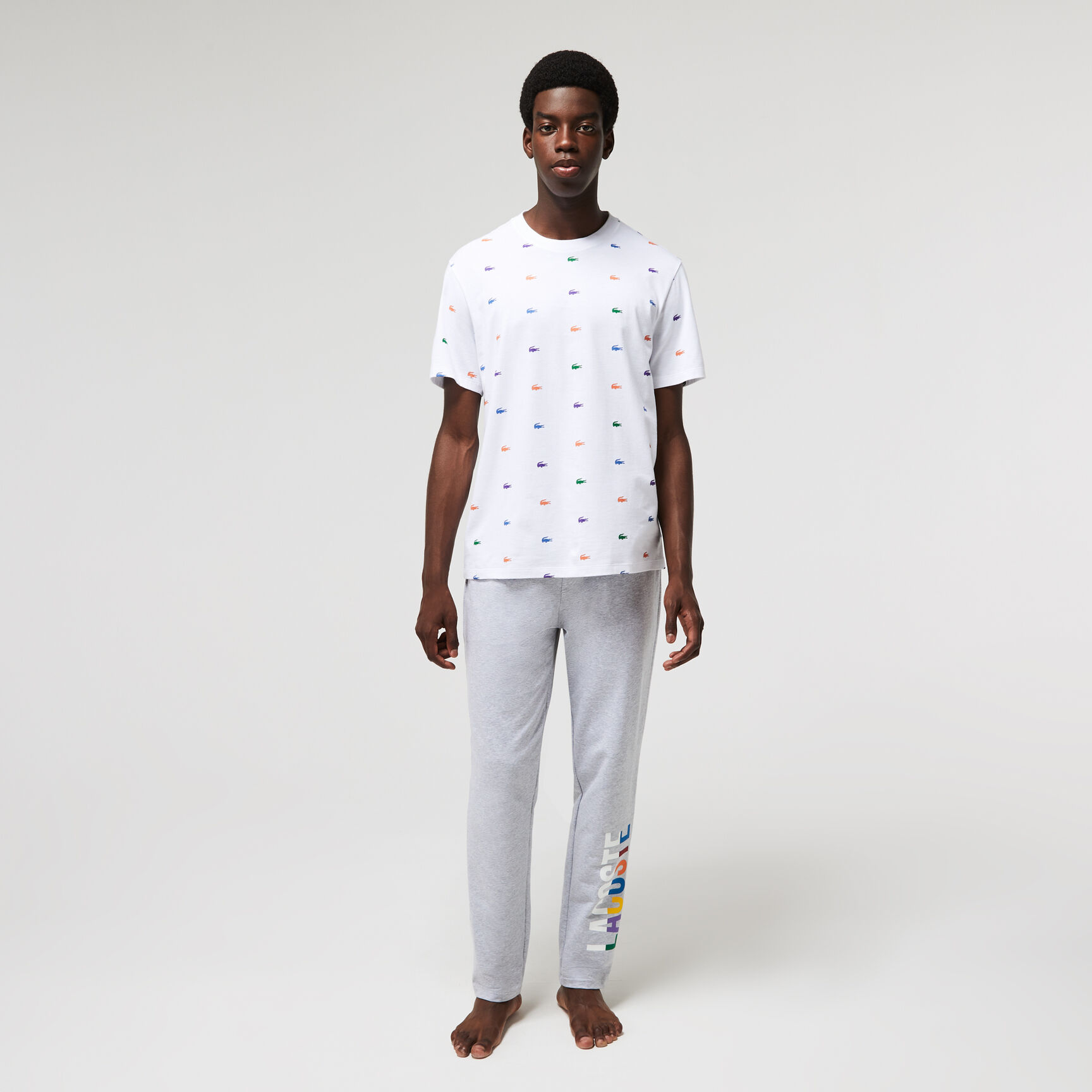 تيشيرت بيت قطن بفتحة رقبة مستديرة ونقشة تمساح للرجال