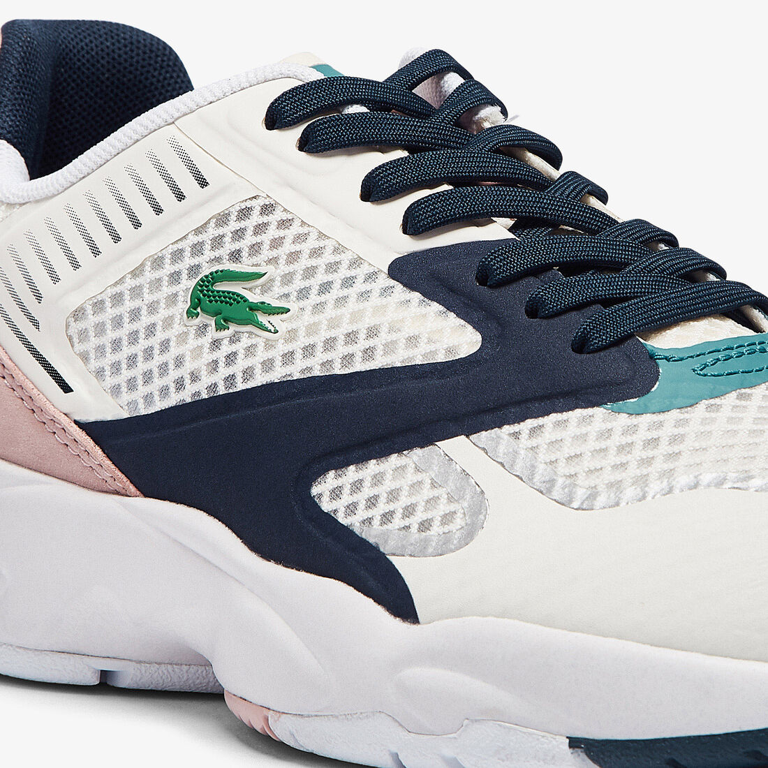 سنيكرز ستورم 96 قماش معالج بتقنية نانو للنساء سنيكرز ستورم 96 قماش معالج بتقنية نانو للنساء