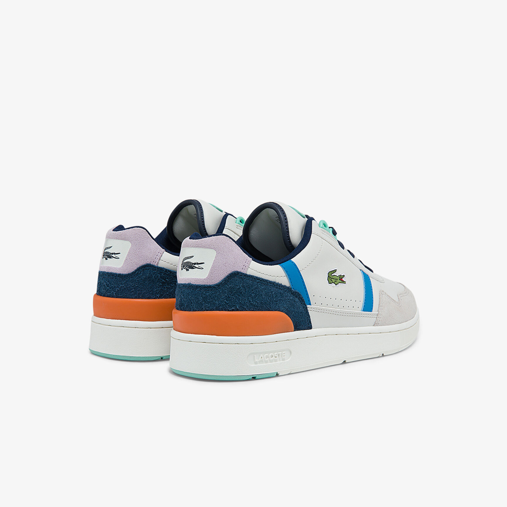 حذاء رياضي رجالي مصنوع من الجلد والشمواه