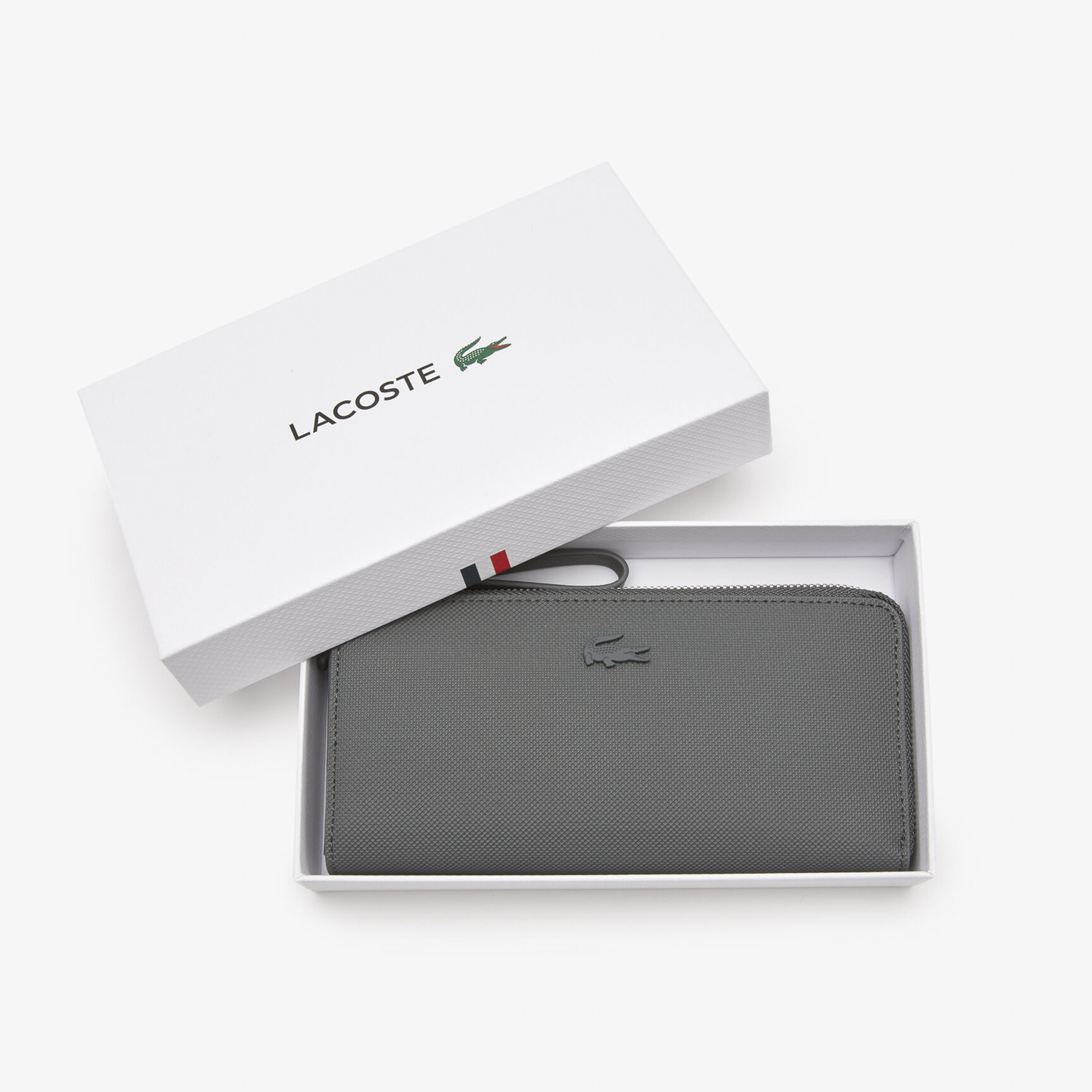 Unisex Lacoste Eight Card Slot Zip Wallet Unisex Lacoste Eight Card Slot Zip Wallet