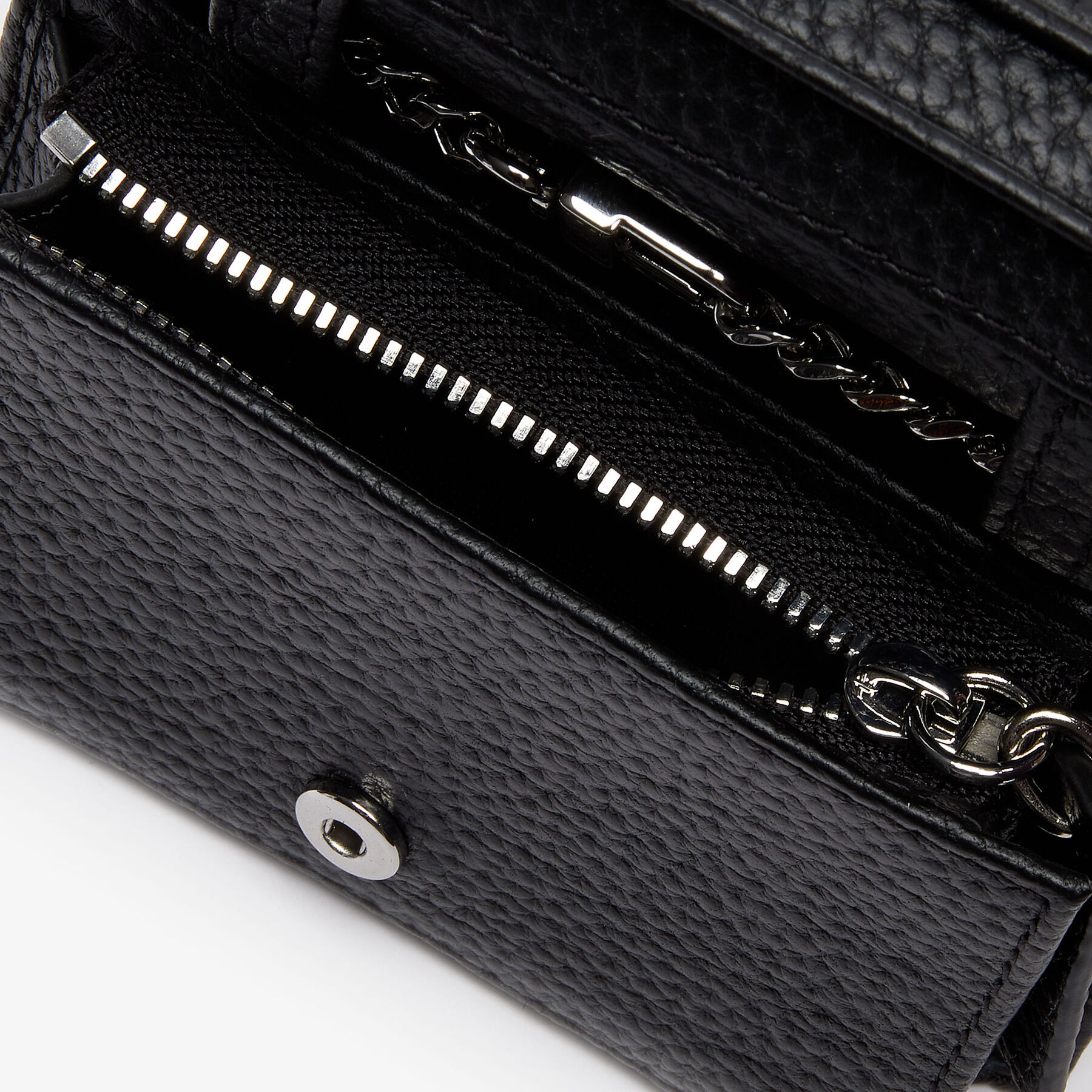 Women's Croco Crew Grained Leather Phone Wallet lacoste women s croco crew grained leather phone wallet