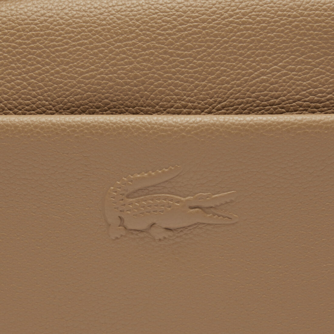 حقيبة كتف سيتي كورت من الجلد المحبب حقيبة كتف سيتي كورت من الجلد المحبب