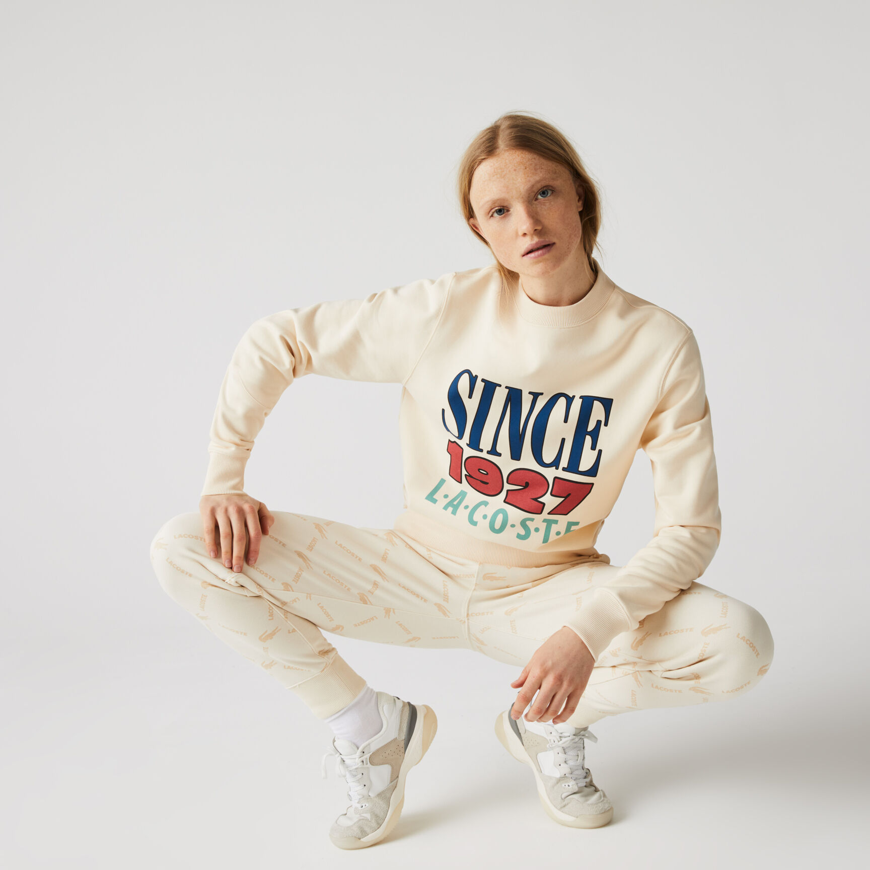 سويت شيرت الصوف القطني للجنسين مجموعة Lacoste LIVE وتفاصيل مطبوعة