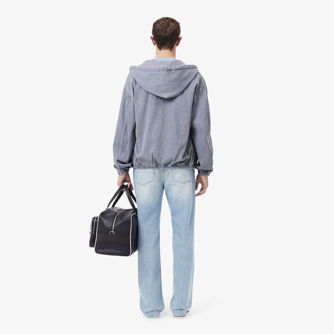 بنطال جينز بقصّة مستقيمة وخمسة جيوب بنطال جينز بقصّة مستقيمة وخمسة جيوب