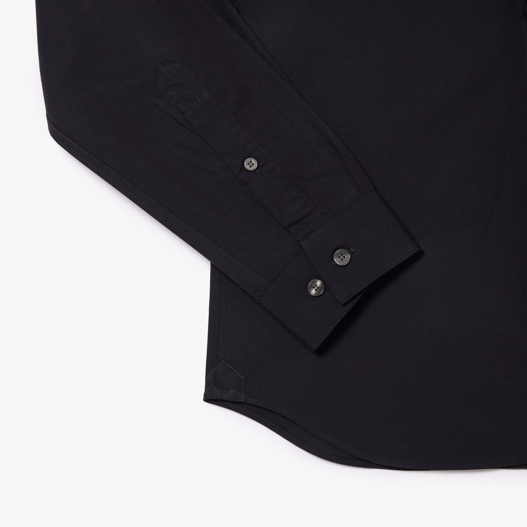 قميص بوبلين قطني مطاطي بقصة ضيقة قميص بوبلين قطني مطاطي بقصة ضيقة